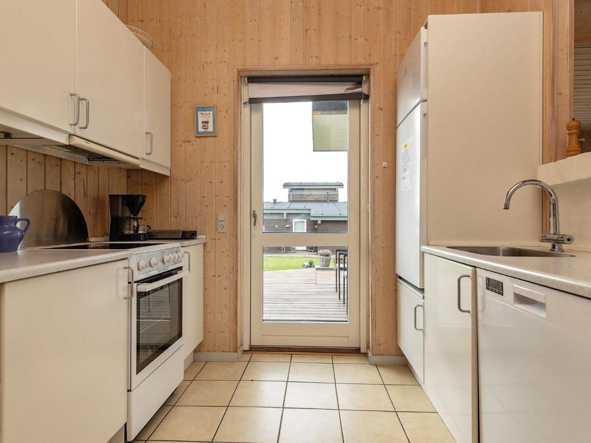 8 Person Holiday Home In Fåborg 외부 사진