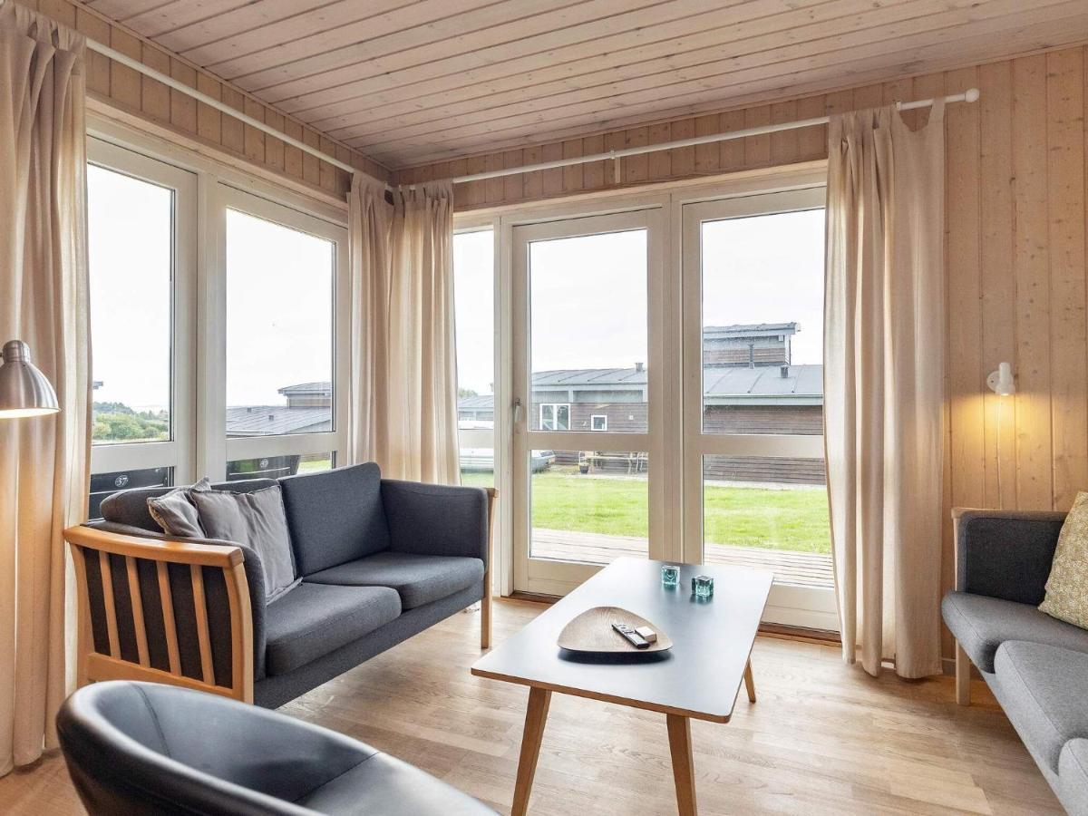 8 Person Holiday Home In Fåborg 외부 사진