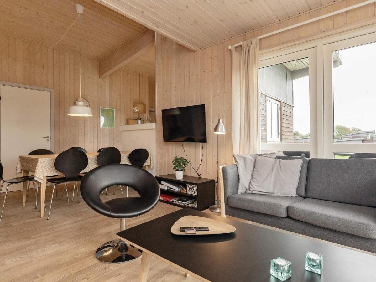 8 Person Holiday Home In Fåborg 외부 사진